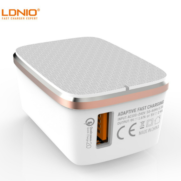 LDNIO 18W QC3.0 Fast Charging Travel USB Charger (Includes Type-C cable)